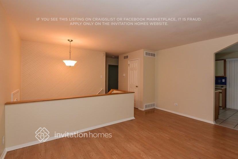 104 N Elm Ln - Photo 5 of 21