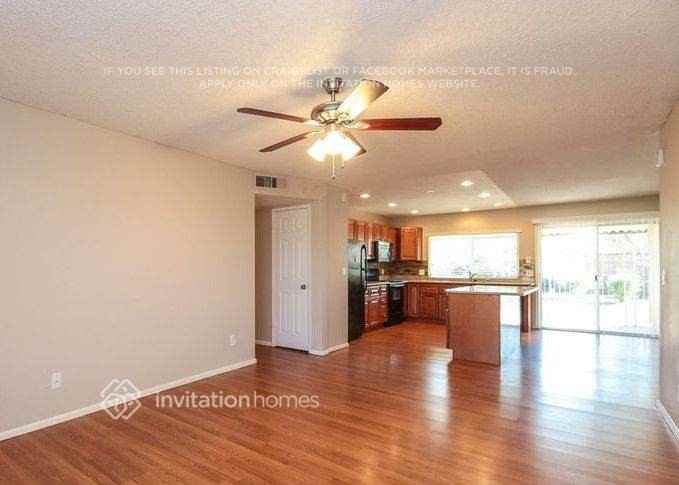 805 W Harvard Dr - Photo 6 of 18
