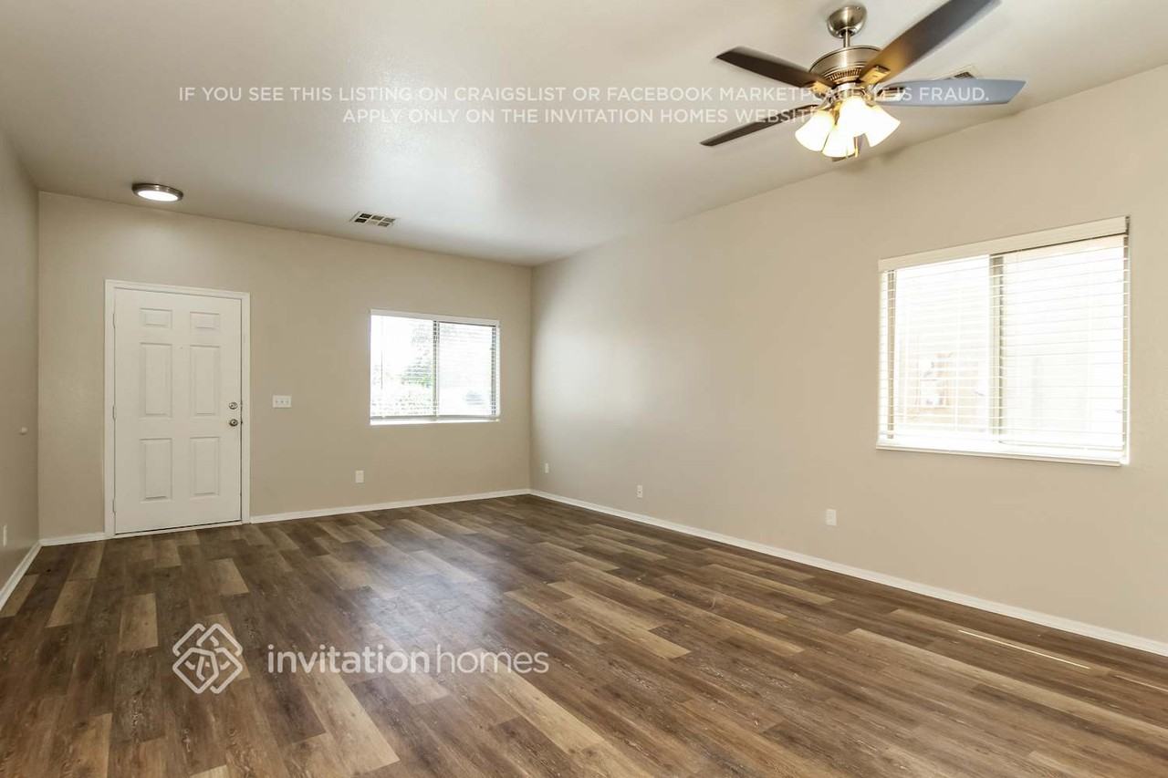 23226 N Serenity Trl - Photo 2 of 15