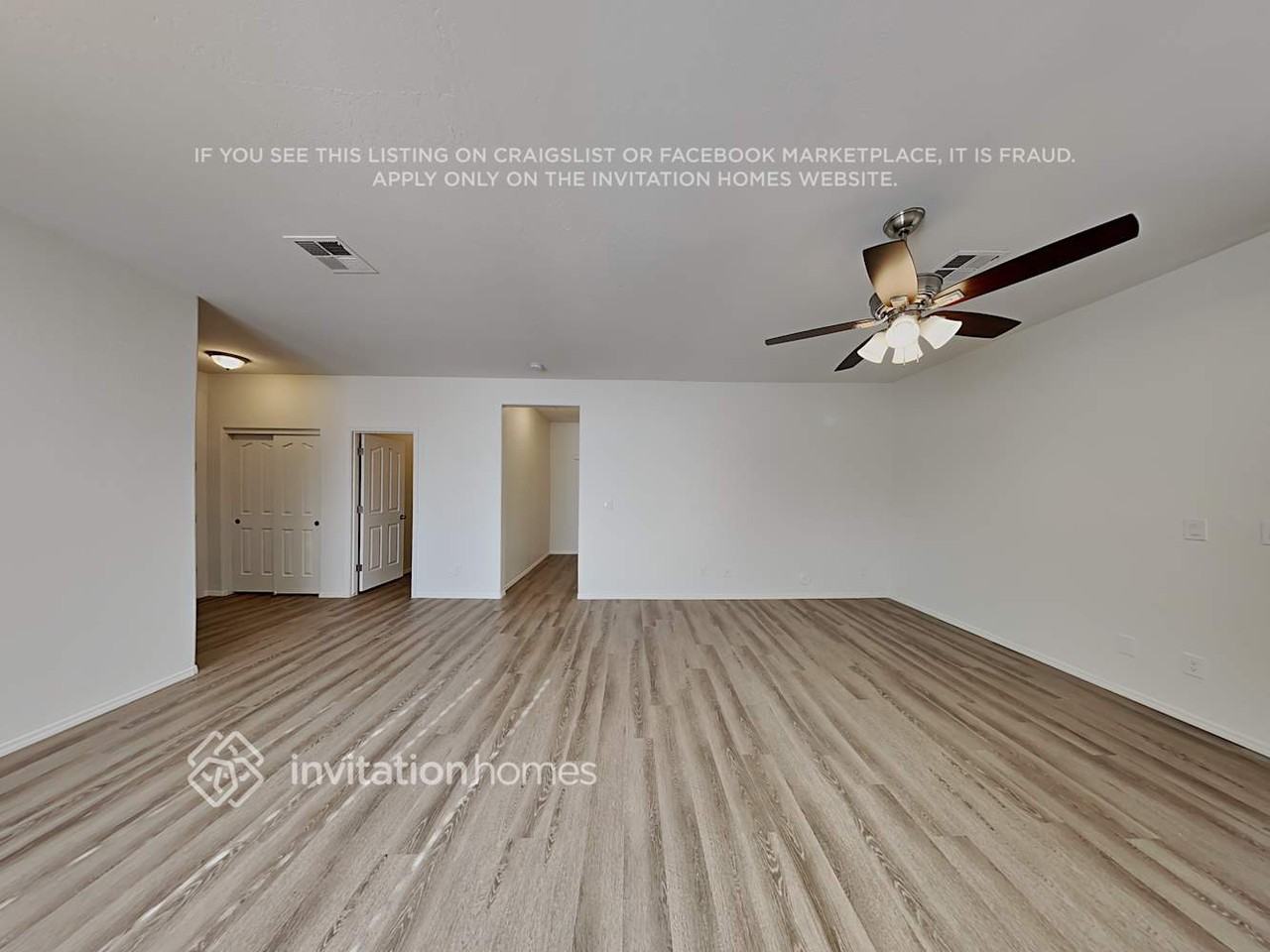 4921 W St Anne Ave - Photo 5 of 18