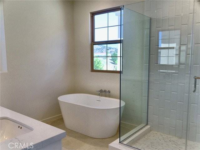 112 Newburry - Photo 6 of 8