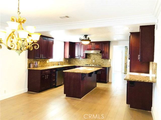 205 Via Montego - Photo 3 of 8