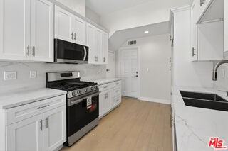 31076 Via San Vicente - Photo 2 of 8