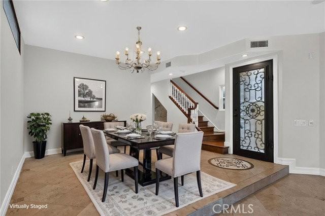 207 18th St - Photo 5 of 8