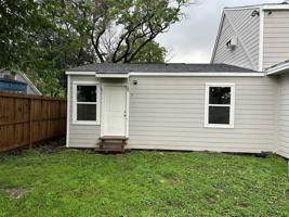featured image of 1405 Miles St #7