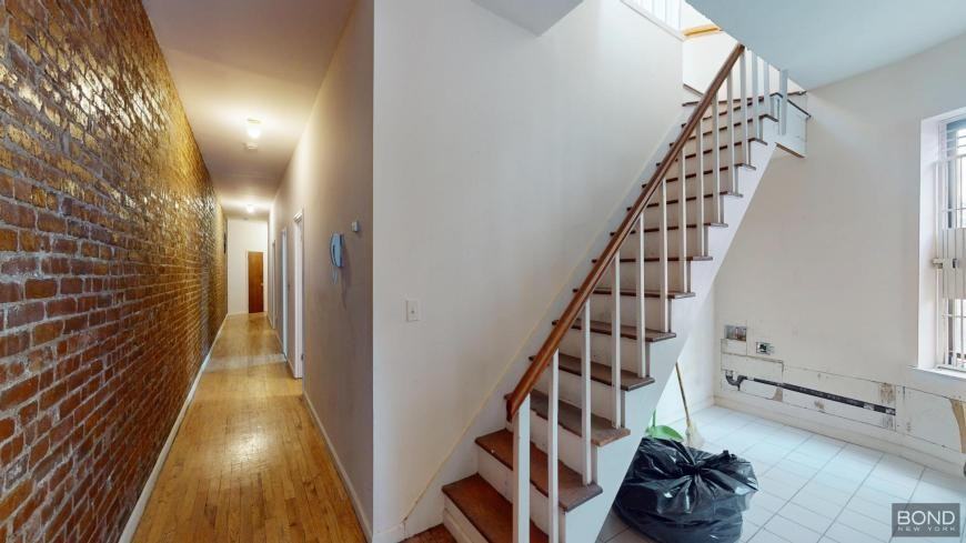 292 W 92nd St - Photo 5 of 10