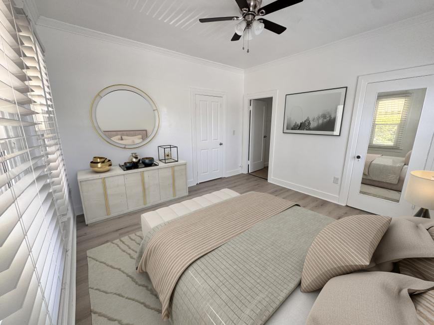 502 N Kenmore Ave - Photo 3 of 9