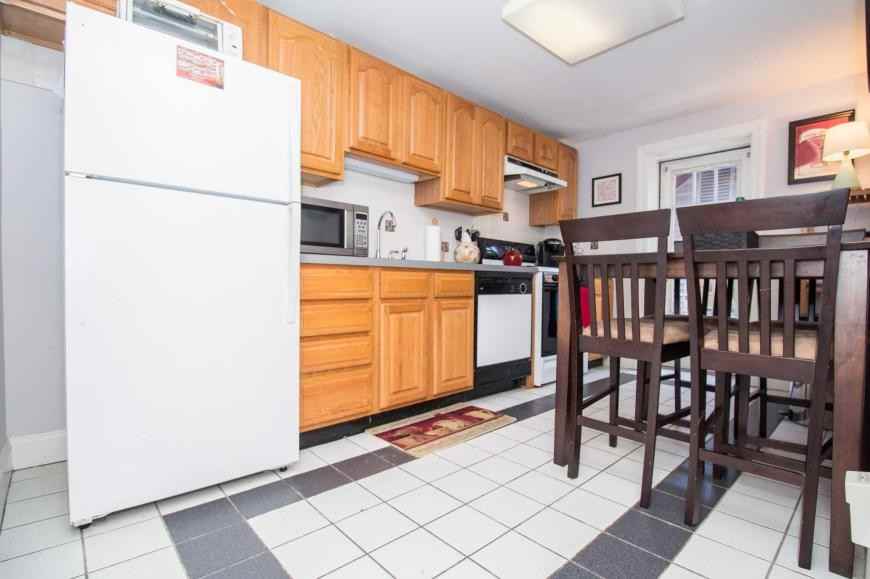 17 Harvard St - Photo 5 of 10