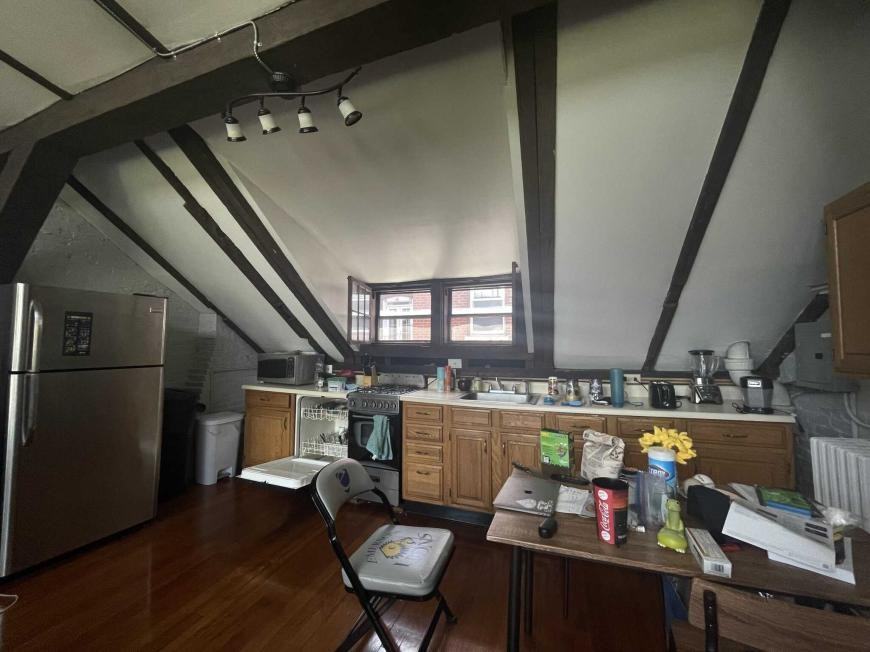 13 Champney Pl - Photo 6 of 6