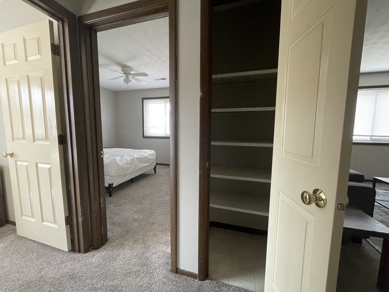 601 Oak Glen Dr #4 - Photo 7 of 13