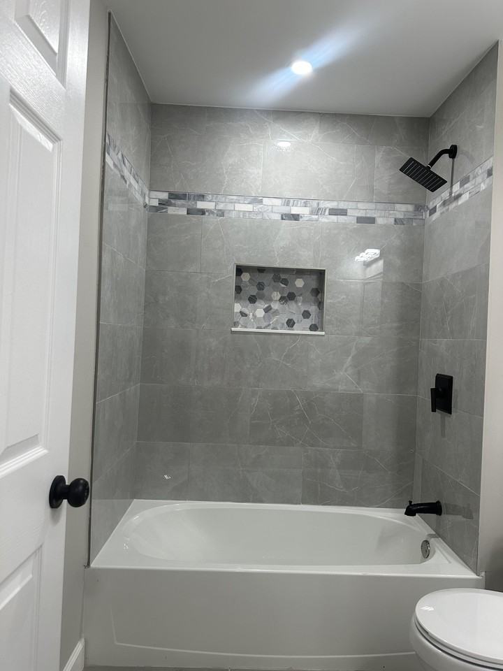 3715 Belair Rd - Photo 4 of 9