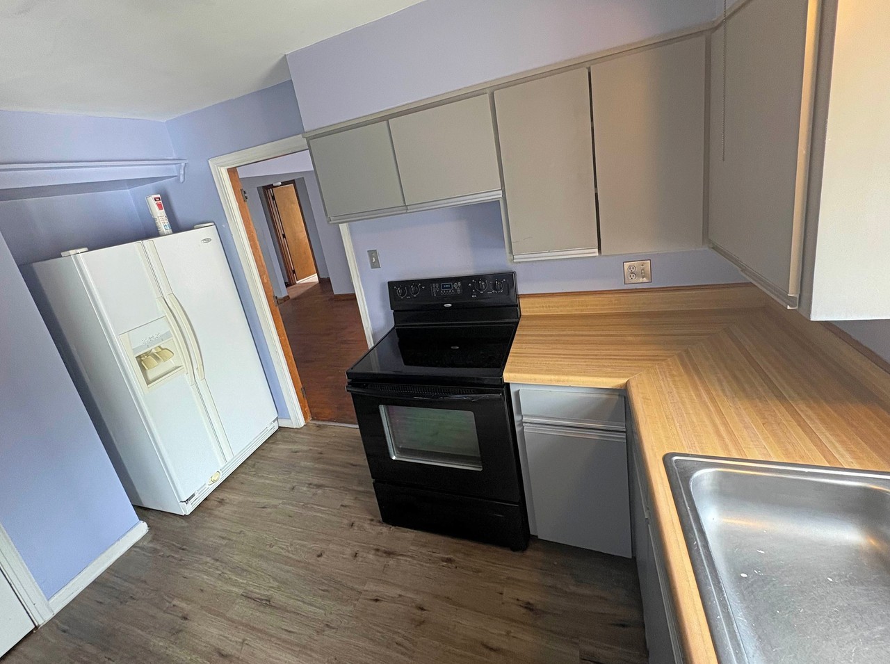 2421 Riverside Dr #1 - Photo 3 of 19