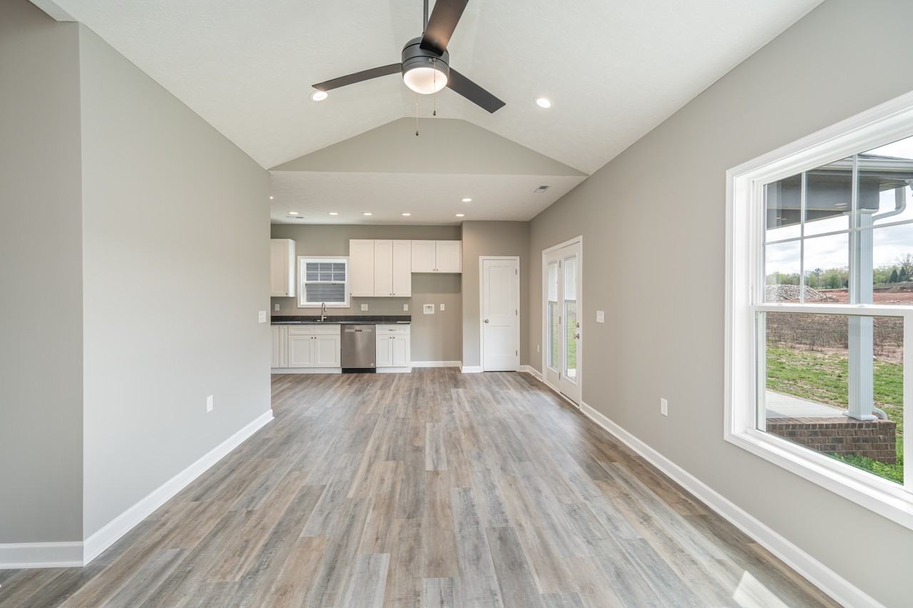 2679 Cedrus Ave - Photo 3 of 22