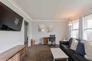 featured image of 1101 24th St Se