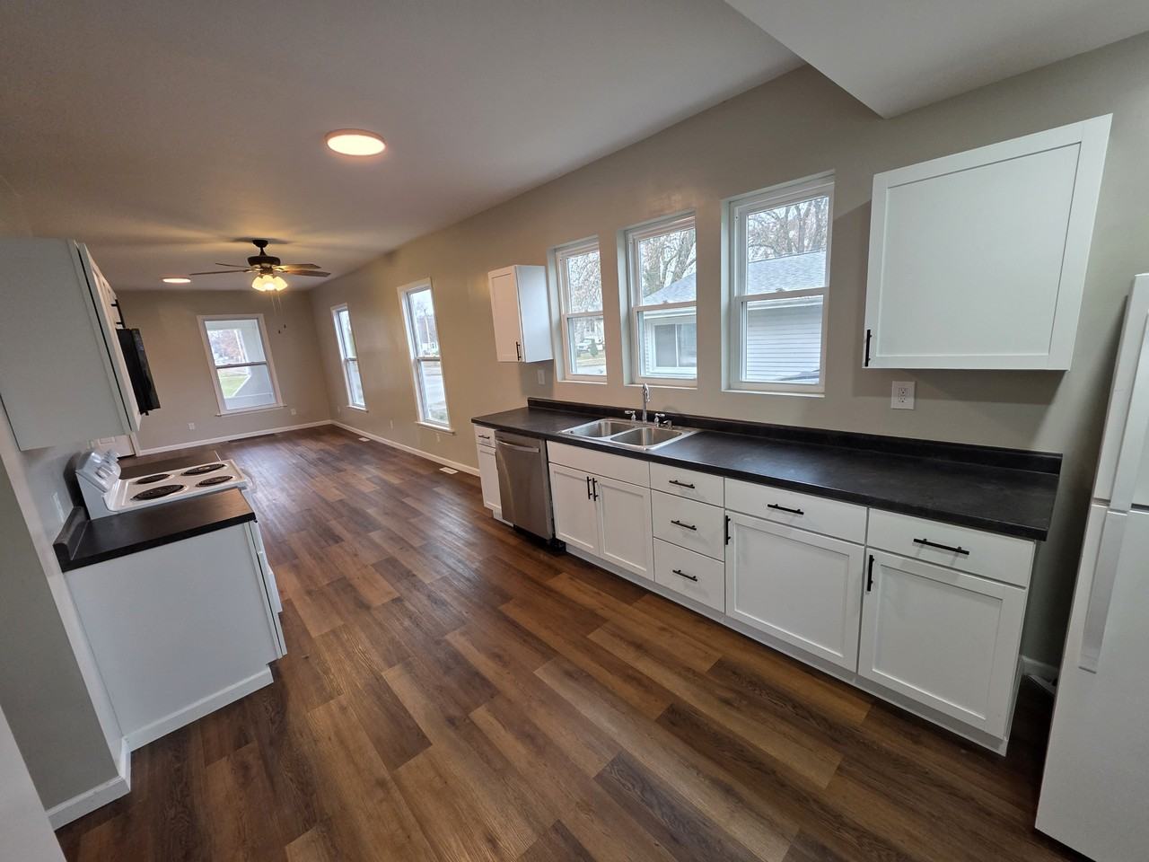 311 19th Pl