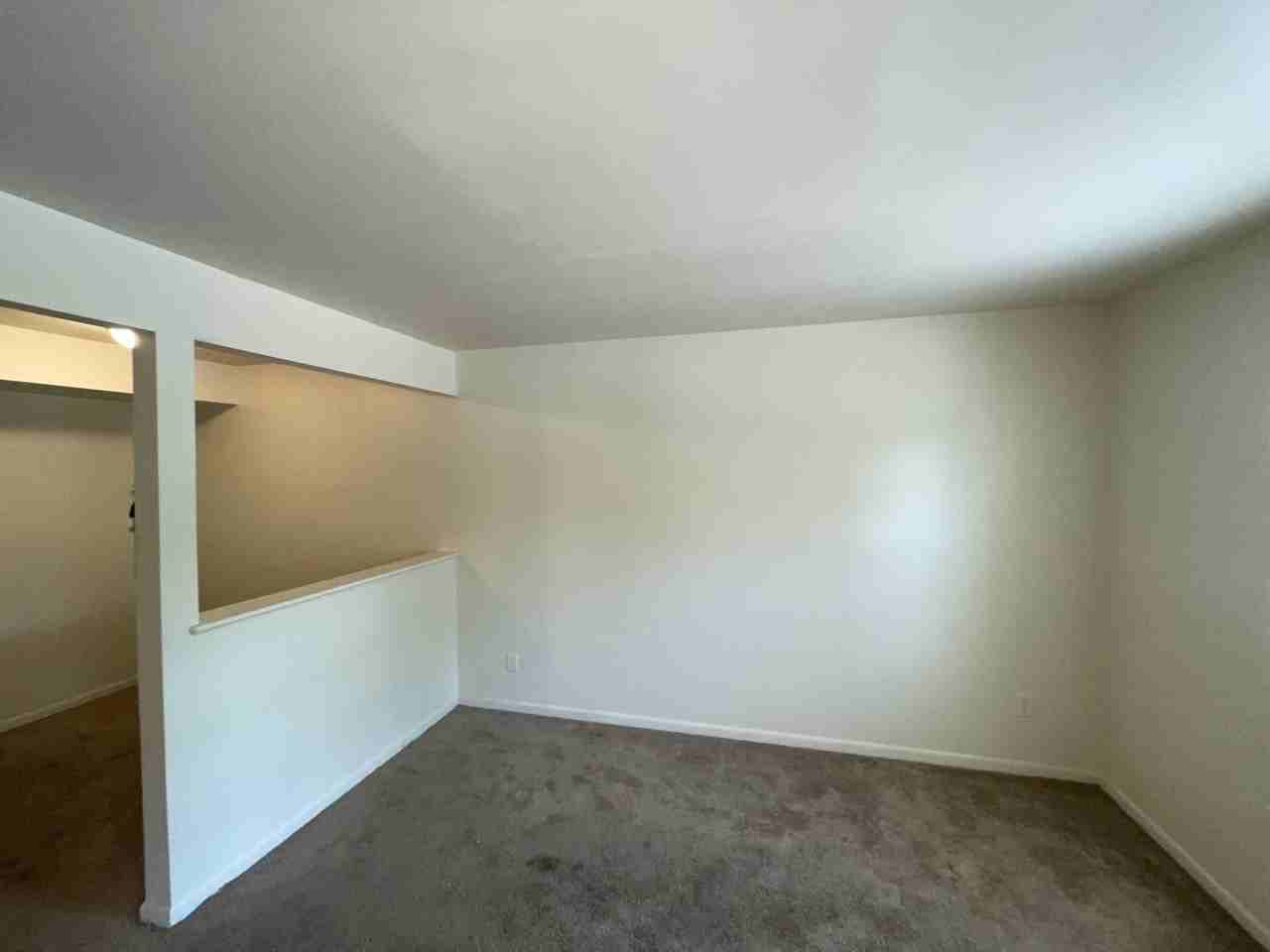 904 Milstead Rd #17 - Photo 3 of 5