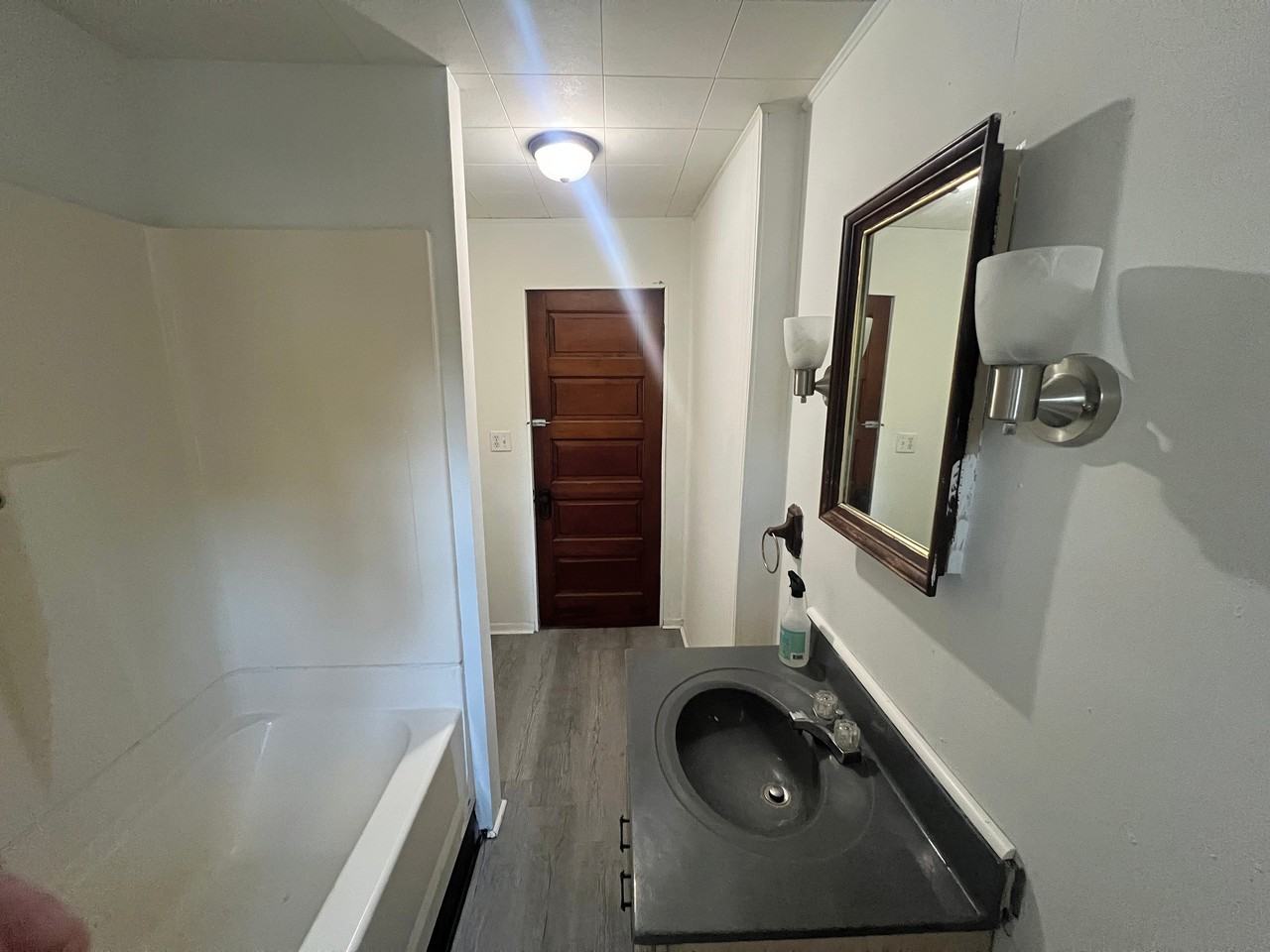1010 Lorain Ave #1 - Photo 7 of 27
