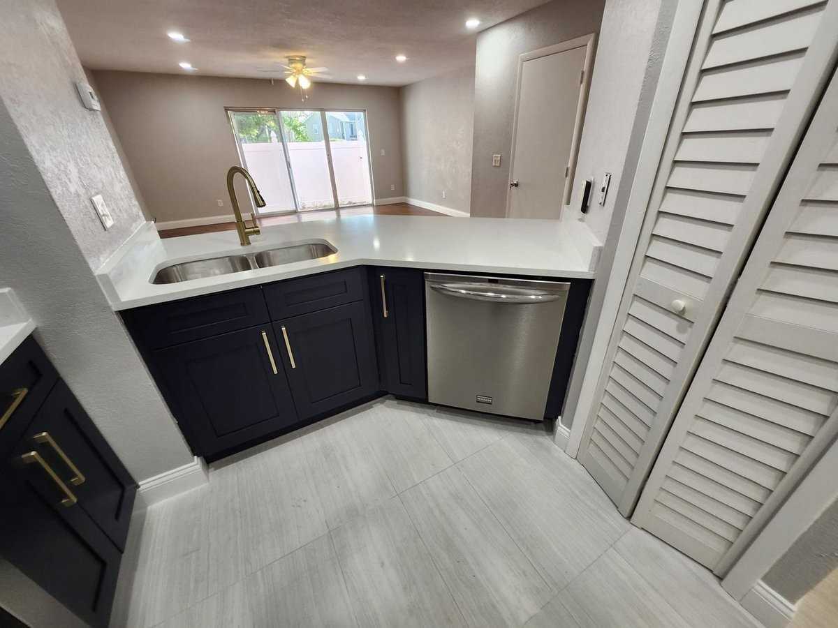 4815 Walden Cir #75 - Photo 6 of 31