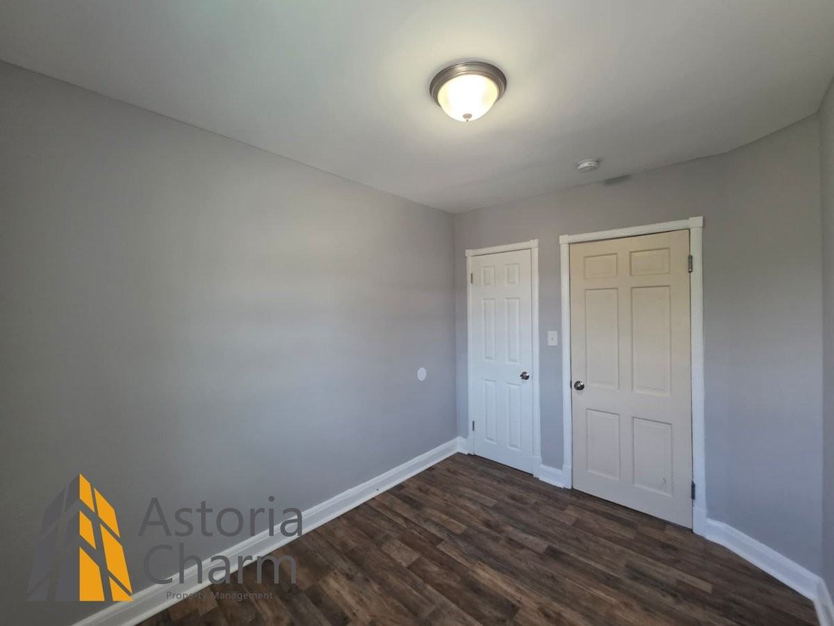 1015 Lyndhurst St - Photo 4 of 43
