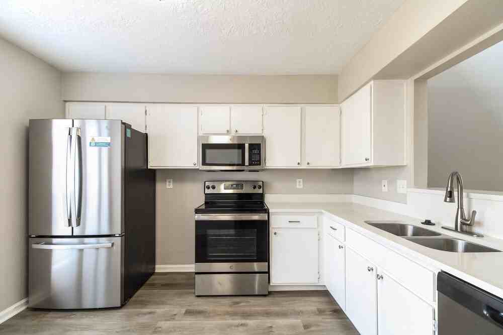 6210 Roseridge Ln - Photo 7 of 16