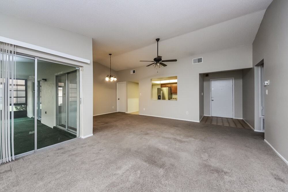 10602 Lazy Lake Dr - Photo 4 of 15