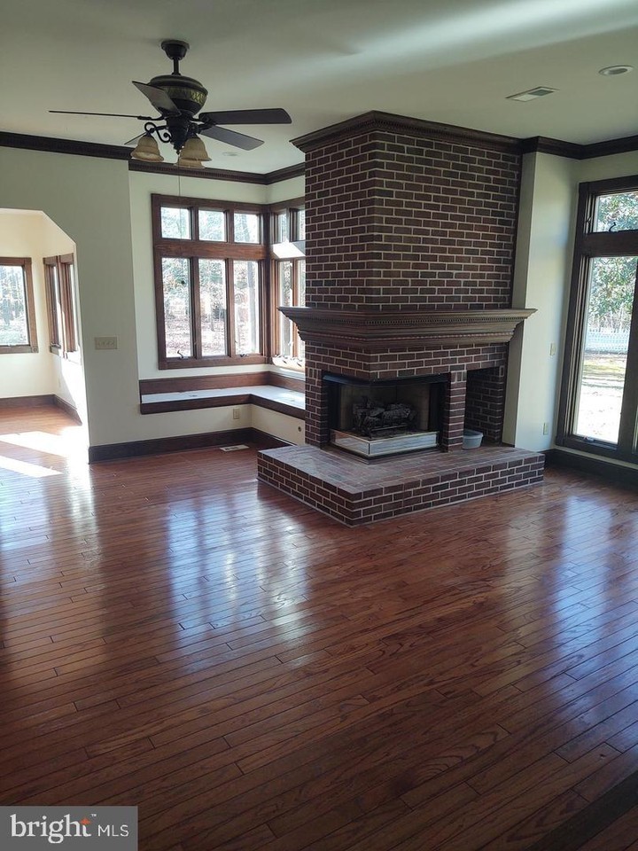 25744 Whiskey Creek Rd - Photo 4 of 14