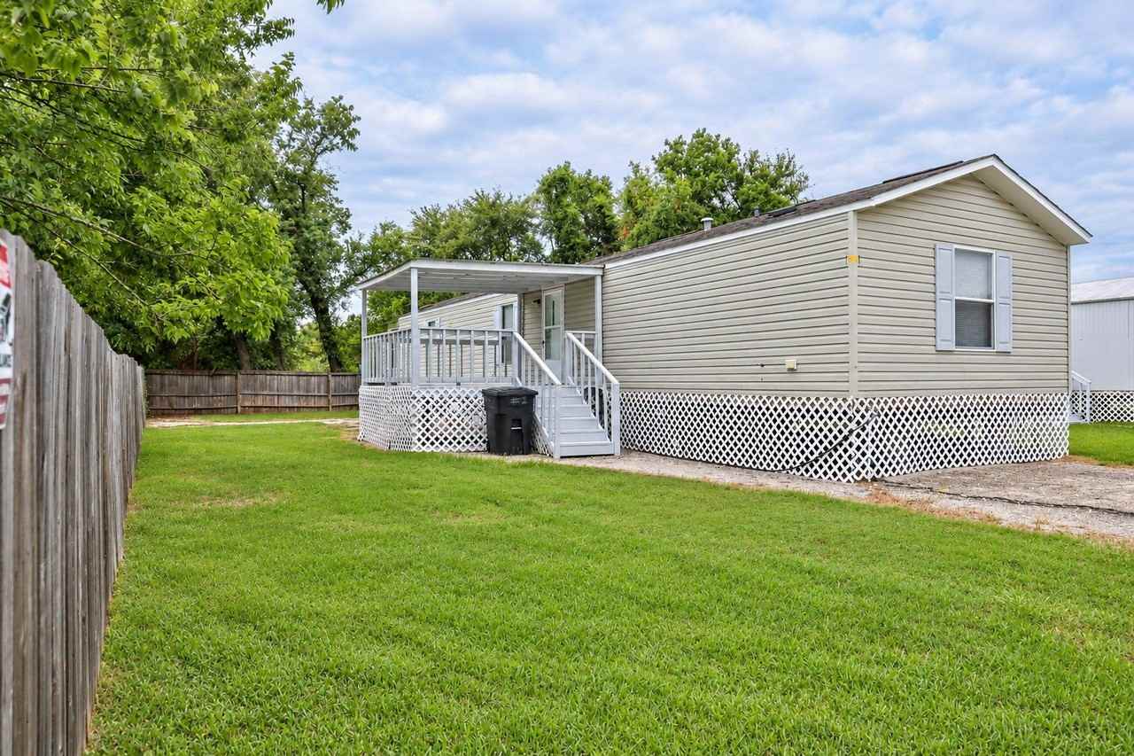 243 E Saint Charles 1 Drive - Photo 2 of 16