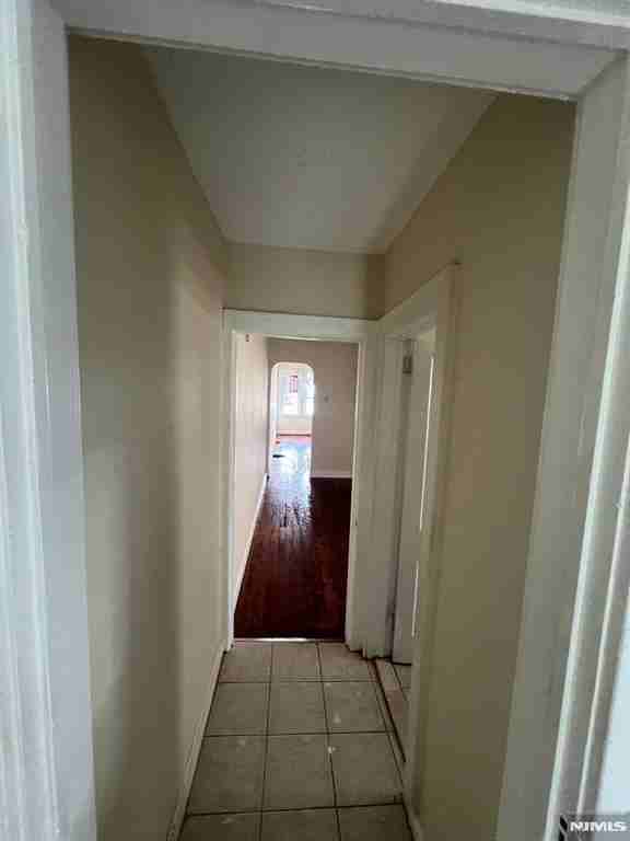 121 Washington Ave - Photo 5 of 8