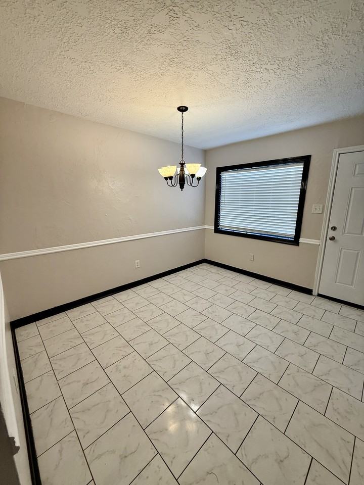 4153 Arthur Ln - Photo 5 of 5