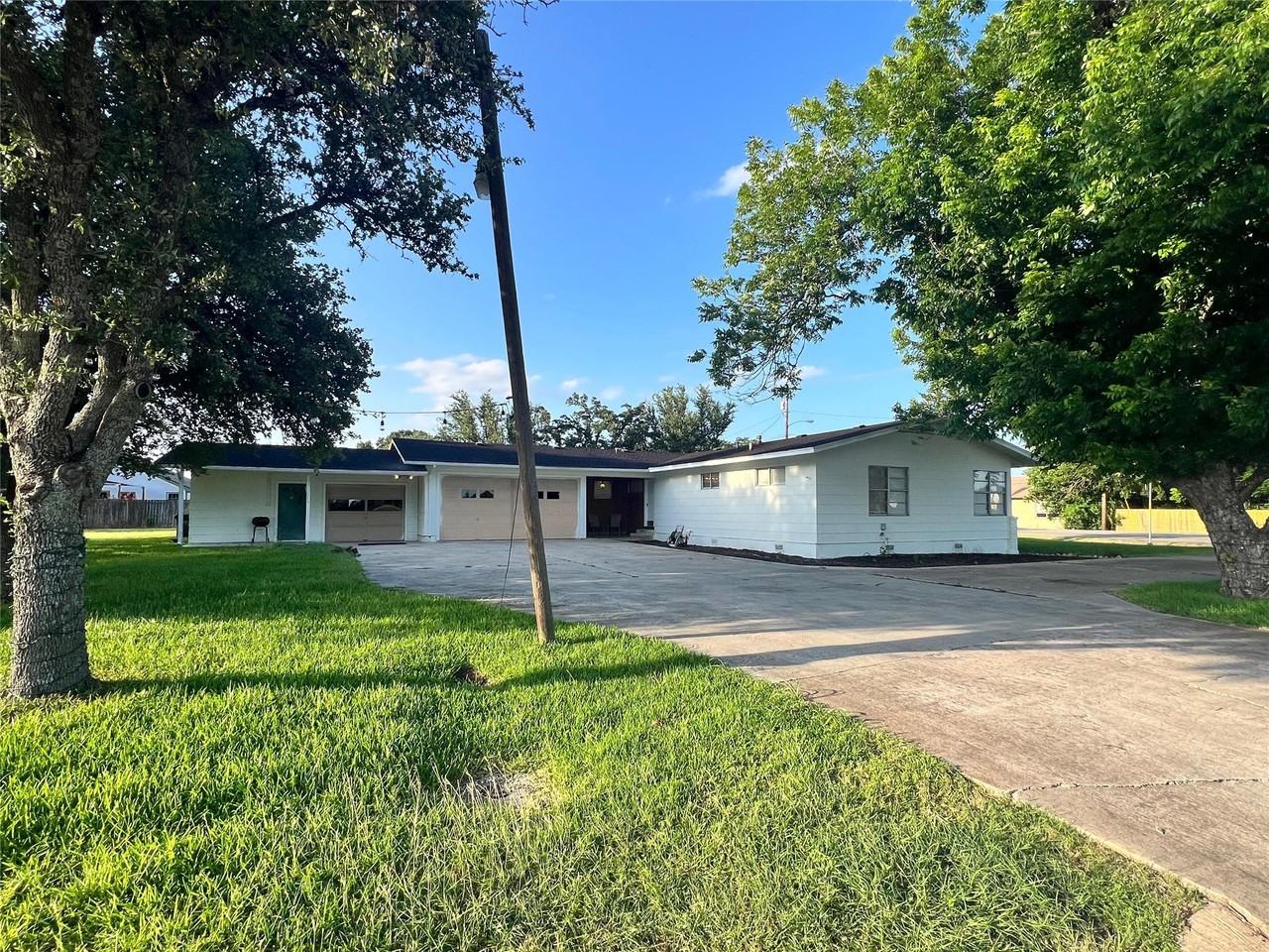 213 S Fm 1660 - Photo 2 of 22
