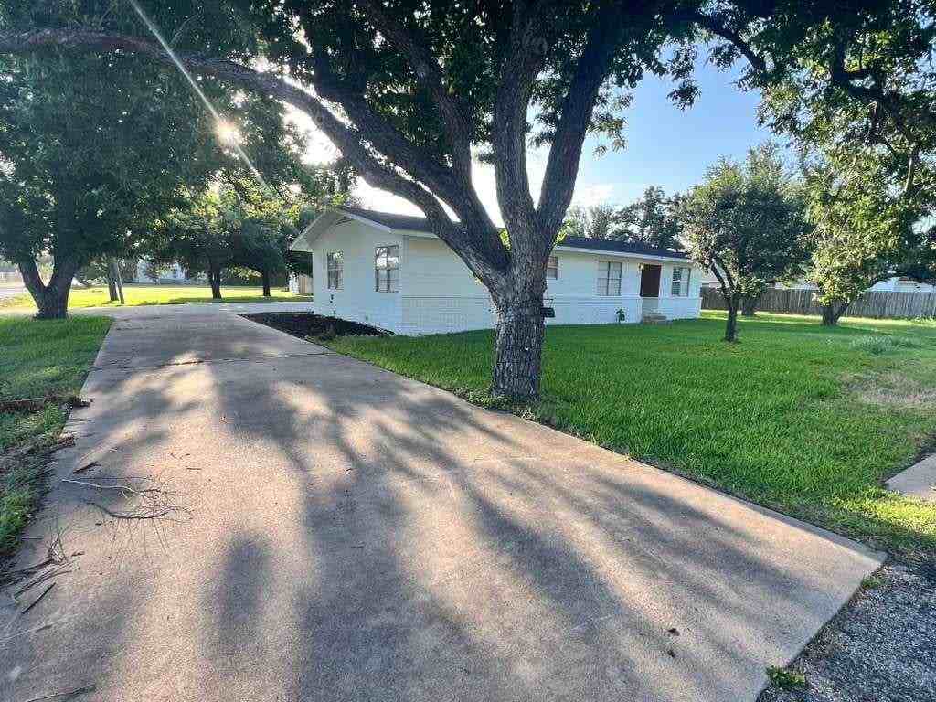 213 S Fm 1660 - Photo 4 of 22