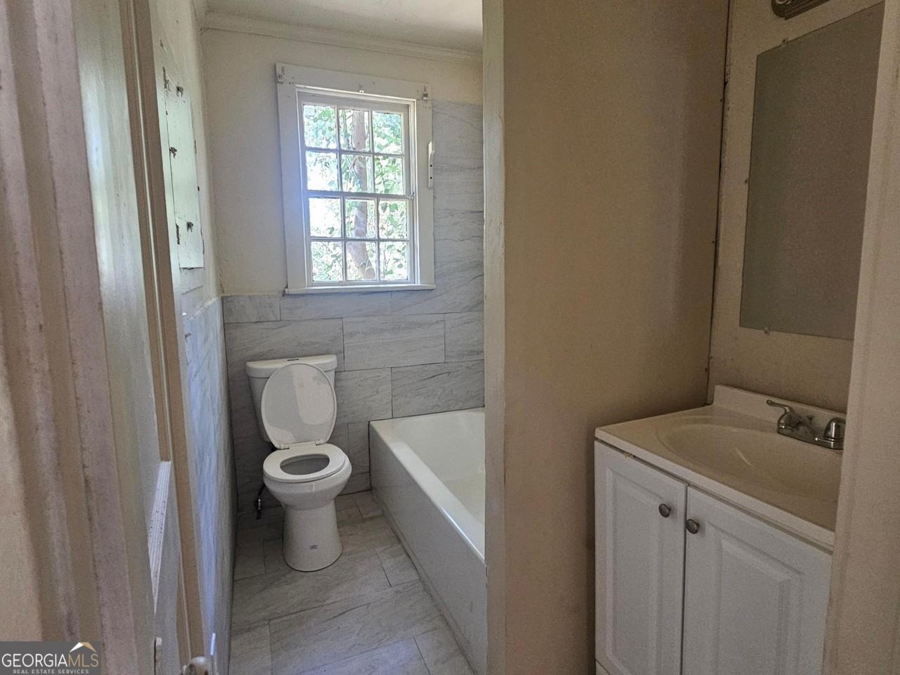 3696 Flamingo Dr - Photo 4 of 6