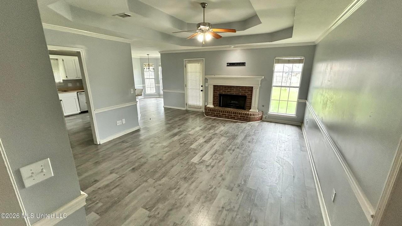 9927 Crooked Creek Cir - Photo 2 of 17
