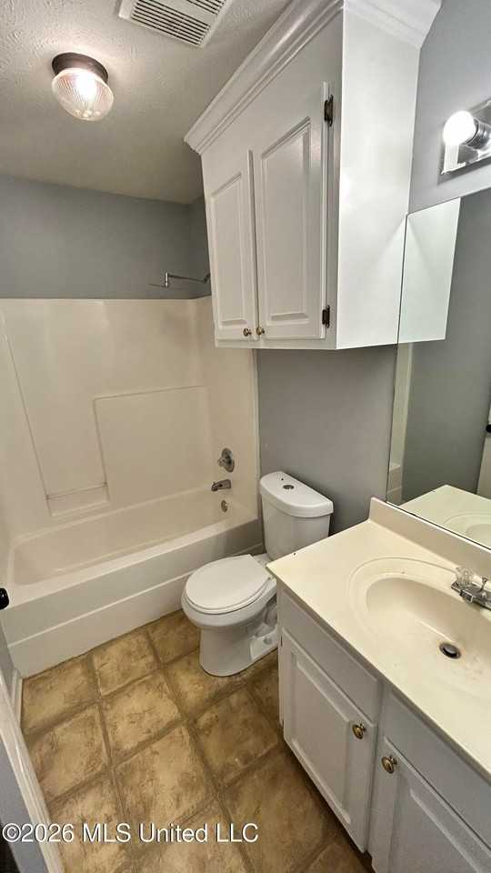 9927 Crooked Creek Cir - Photo 6 of 17