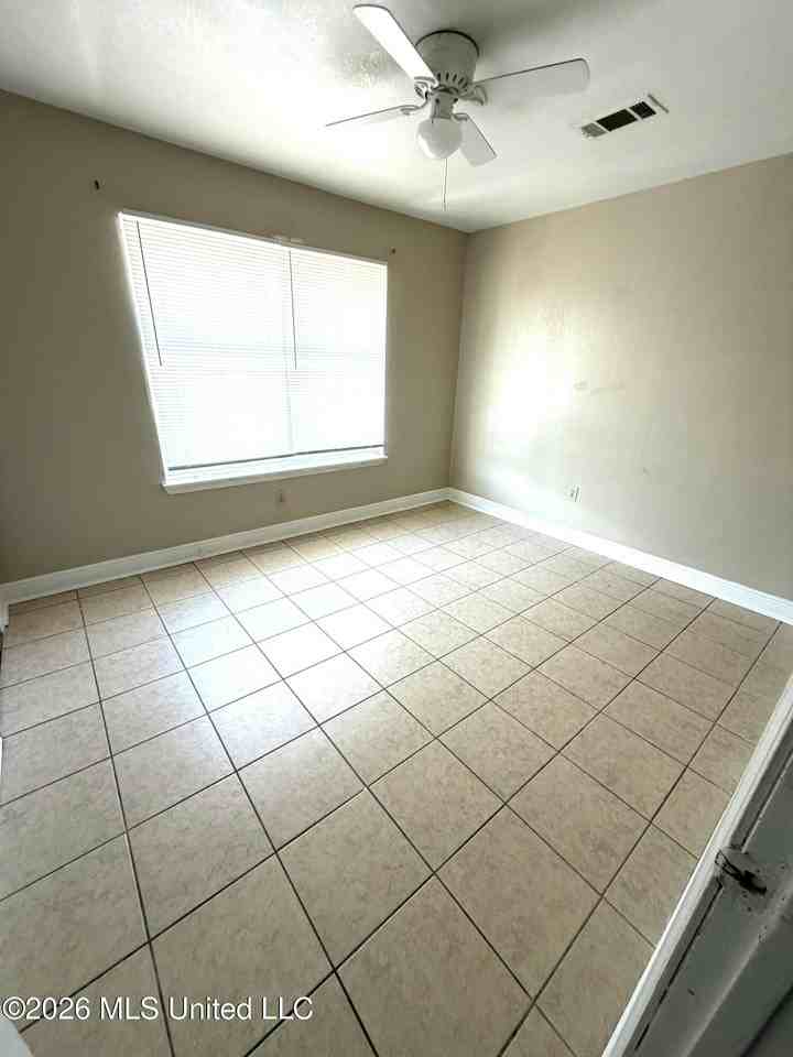 1701 18th Ave - Photo 7 of 9