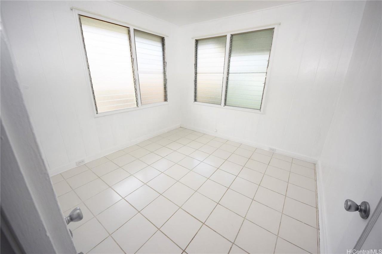 2218 Lime St - Photo 3 of 7