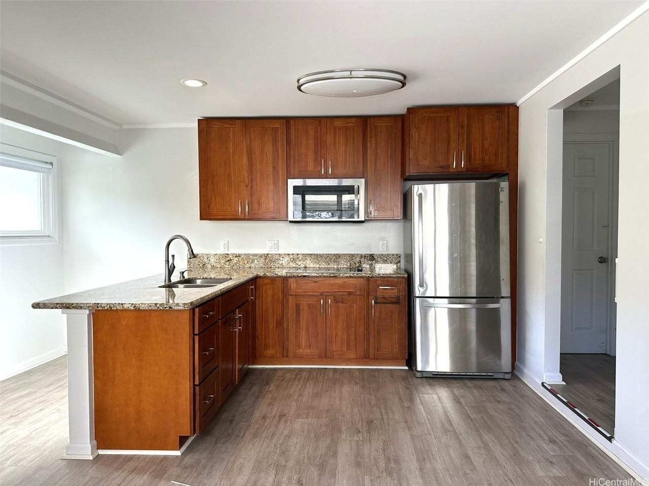 588 Pepeekeo Pl - Photo 2 of 10