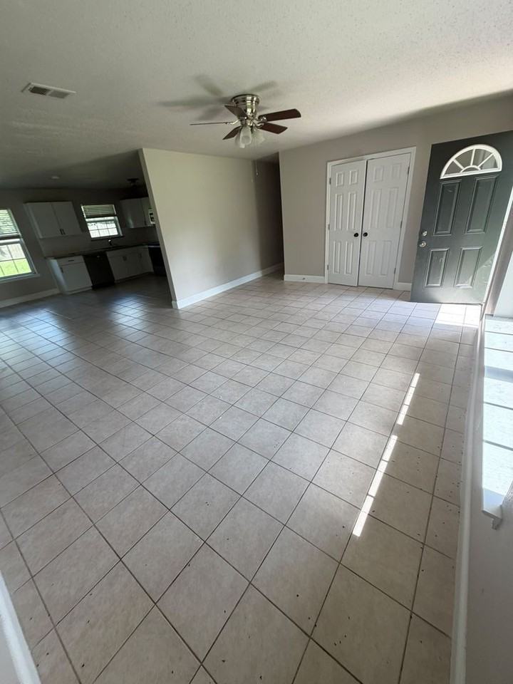 7545 Neely Rd - Photo 3 of 15