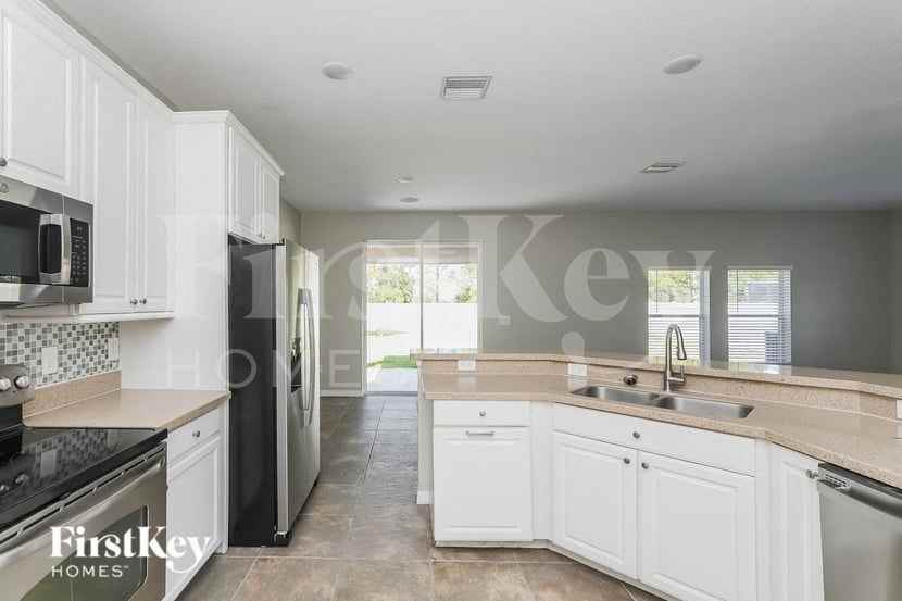 14305 King Tom Pl - Photo 7 of 16