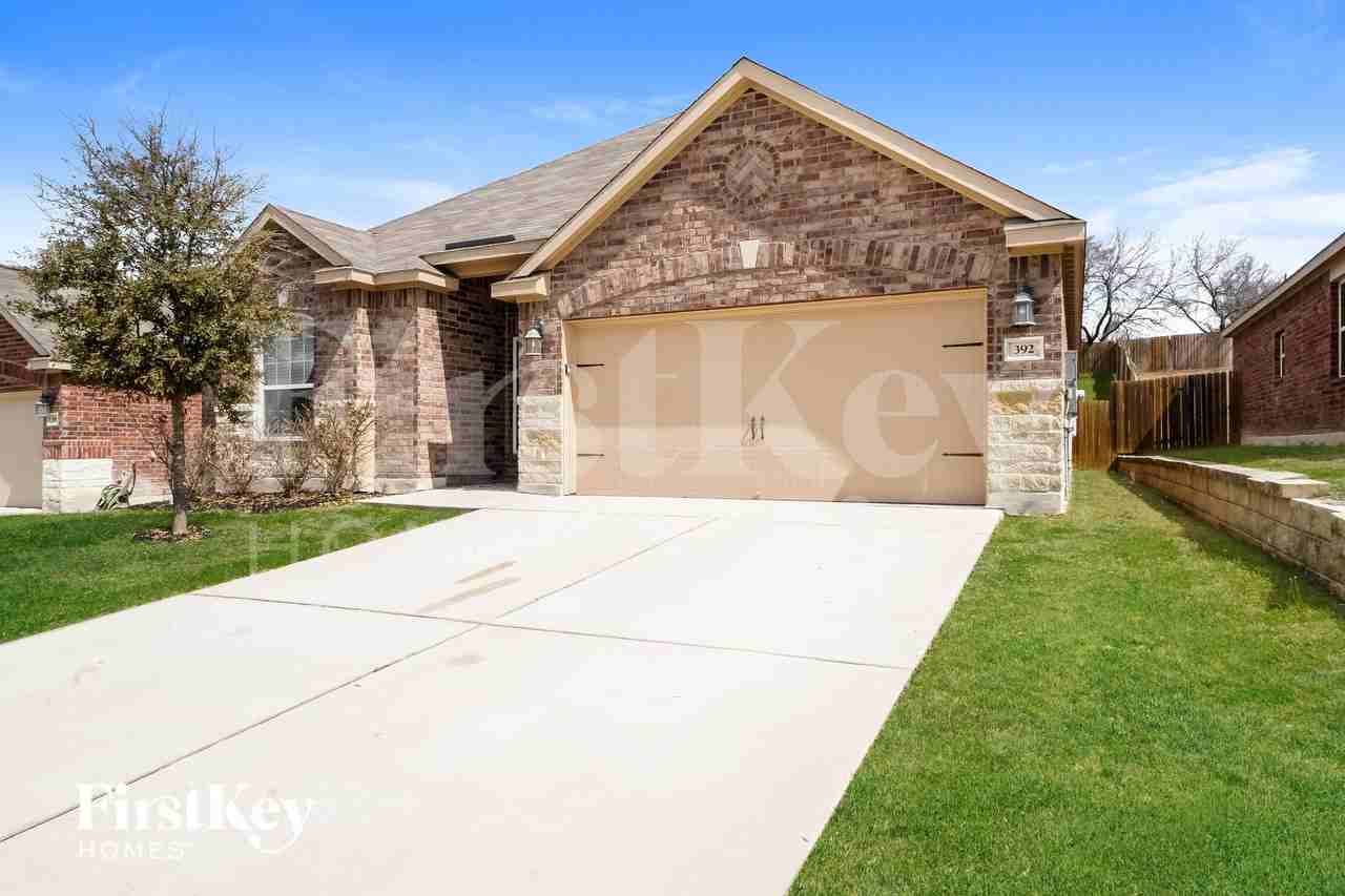 392 Cylamen - Photo 2 of 16