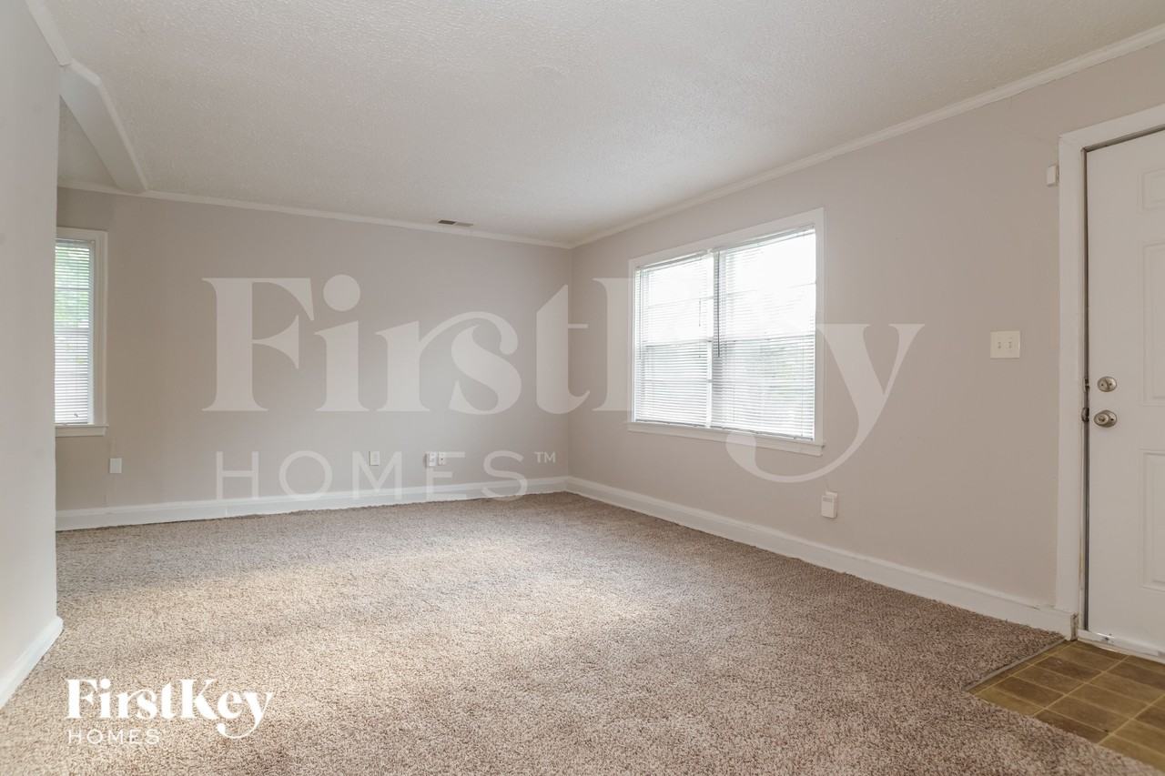 7908 Park Ave - Photo 3 of 15