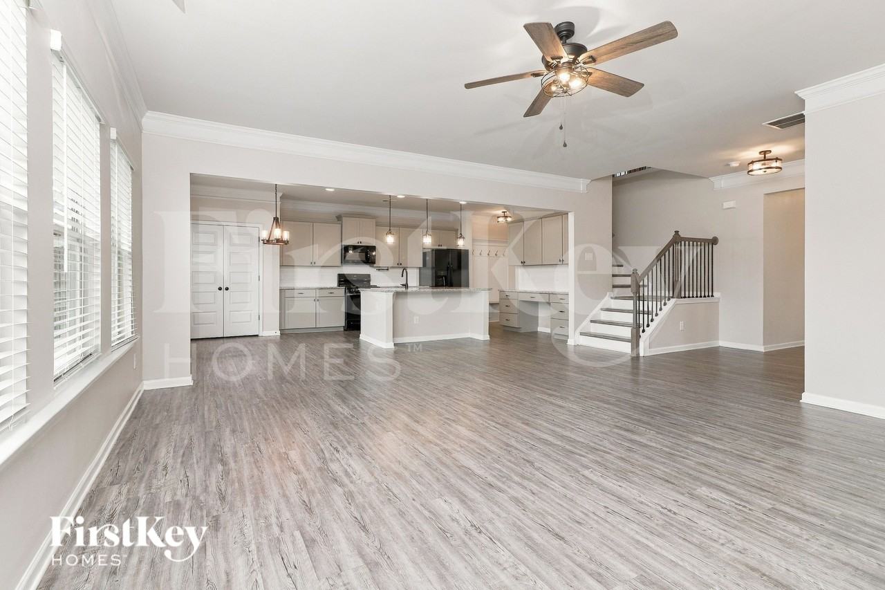 117 Malbone St Sw Street - Photo 4 of 16