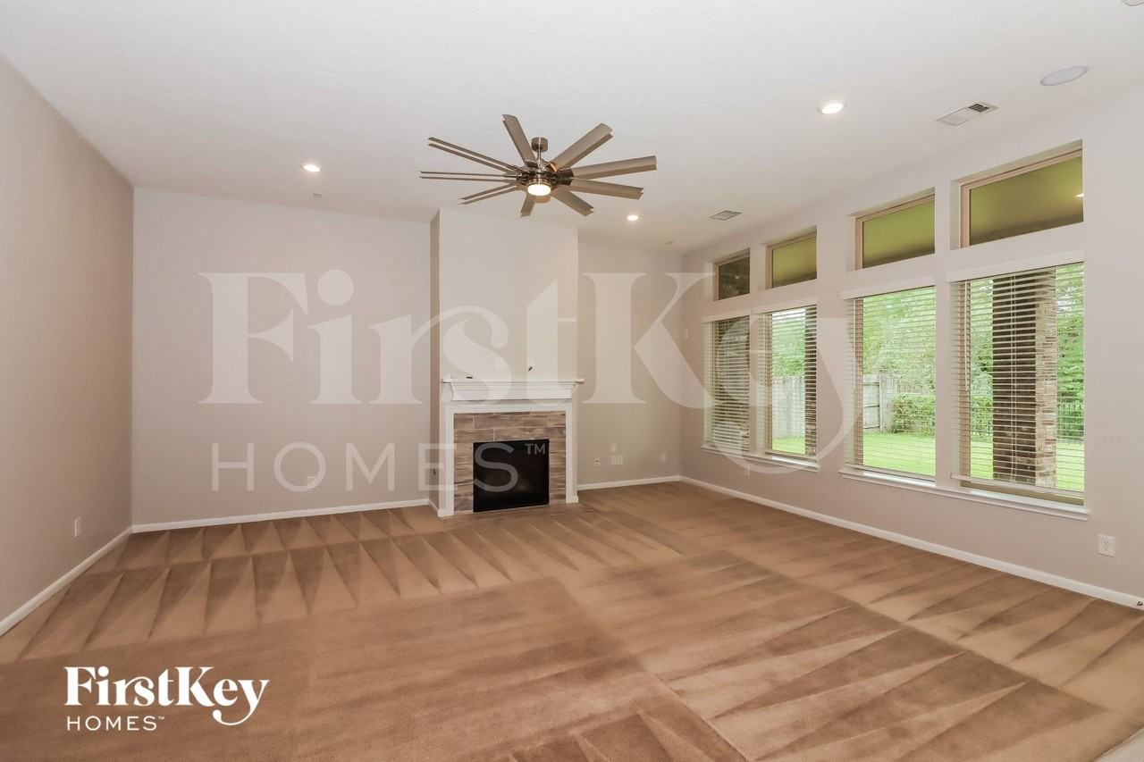 5911 Rivergrove Park Dr - Photo 3 of 16