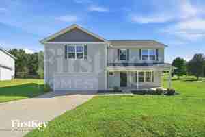 featured image of 502 Coffeetree Ln