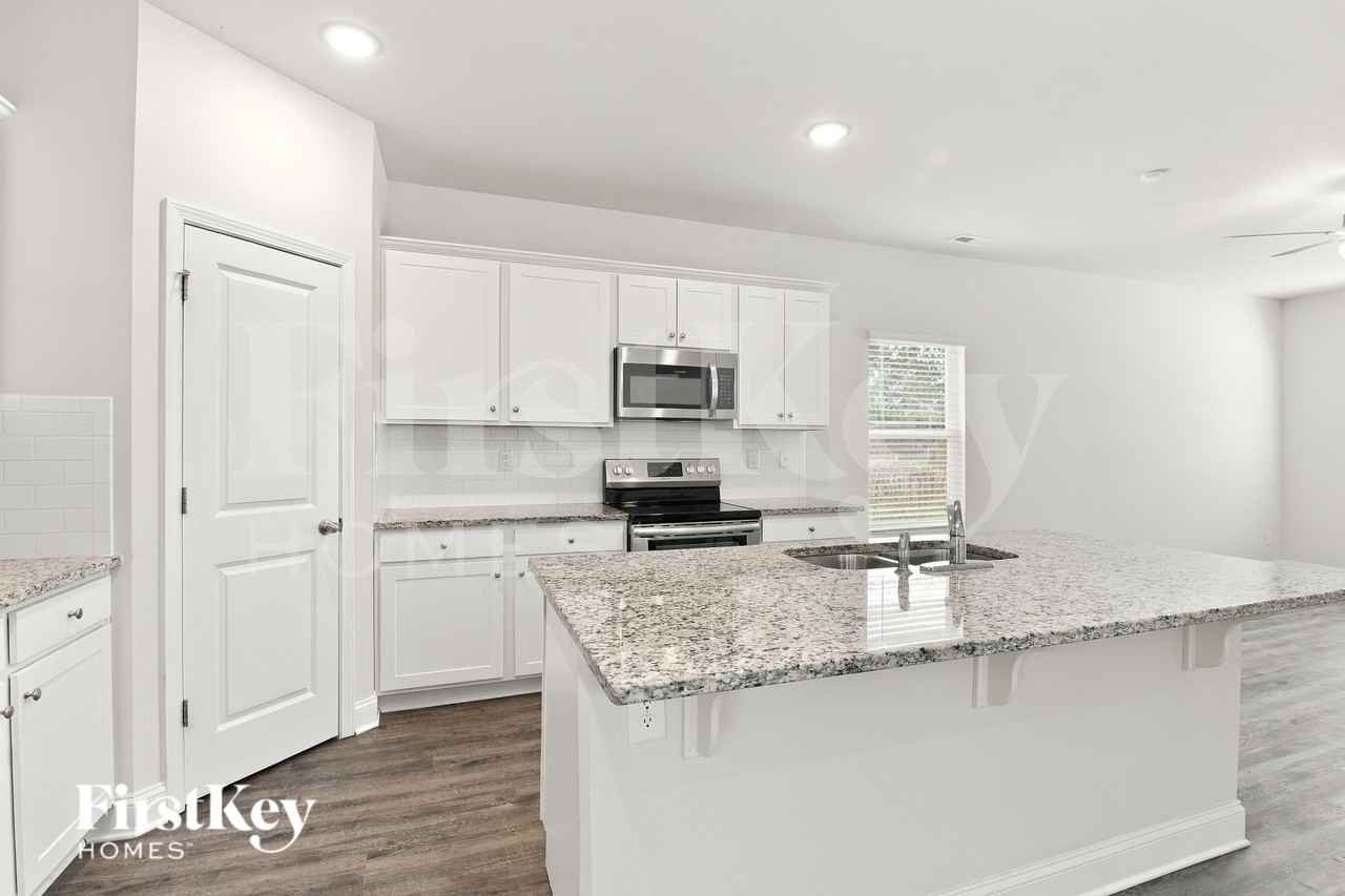 5513 Cobblestone Glen Dr - Photo 6 of 16