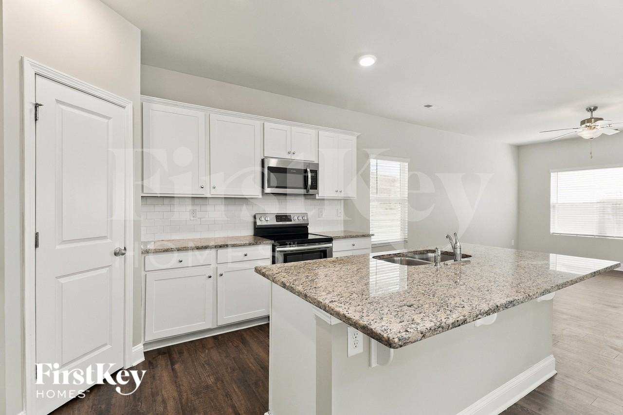 5509 Cobblestone Glen Dr - Photo 7 of 16