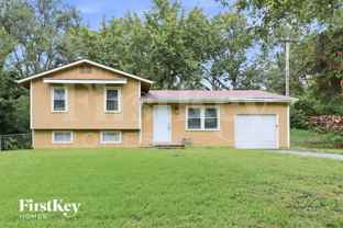 7200 Nw 75th St - Photo 1 of 1