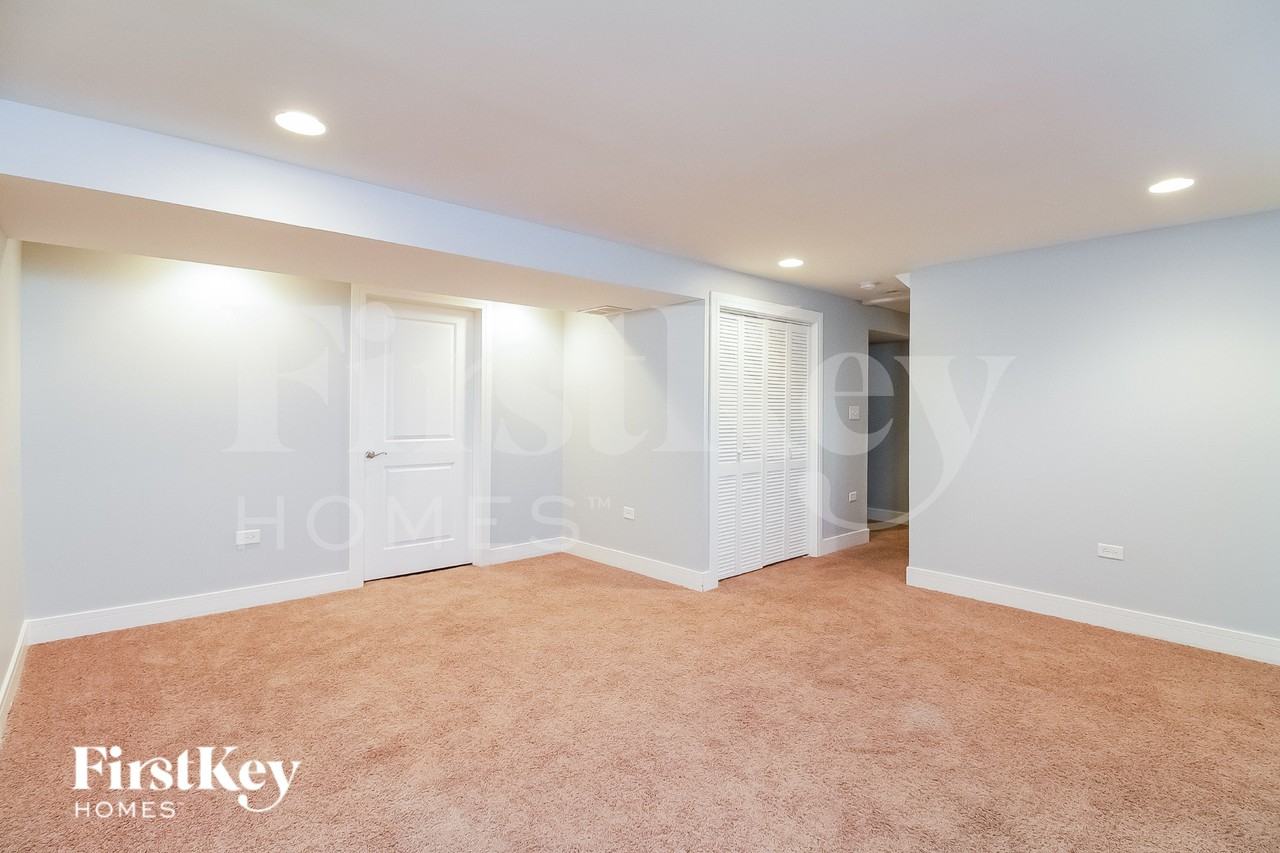 5434 Georgetown Dr - Photo 6 of 15
