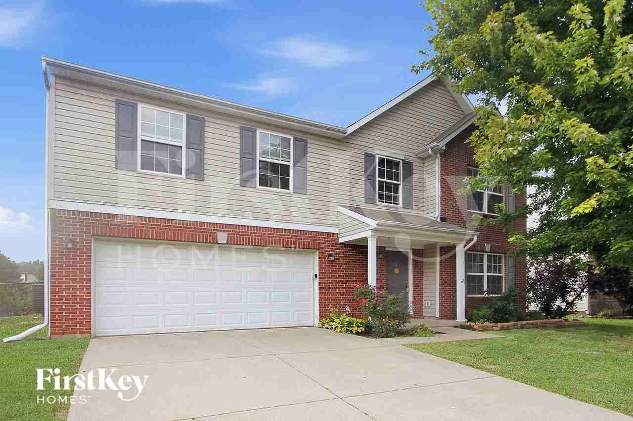 6914 Governors Point Blvd - Photo 2 of 16