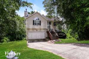 featured image of 402 Legend Creek Pt